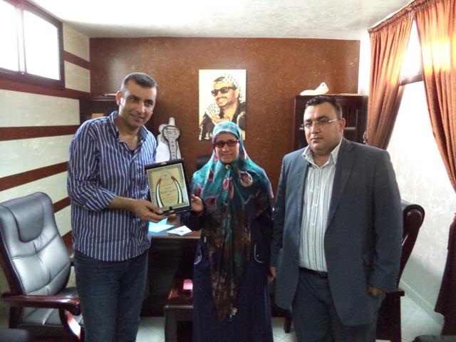 لبنان :العربي الأوروبي لحقوق الإنسان يكرم العميد اللينو لجهوده الإنسانية بمخيم عين الحلوة