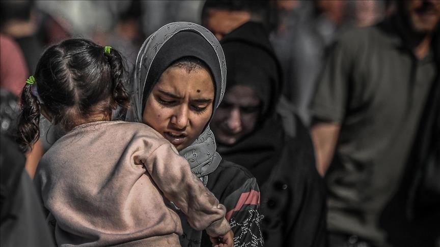المركز العربي الأوروبي يصدر تقريرًا حول واقع المرأة الفلسطينية في قطاع غزة